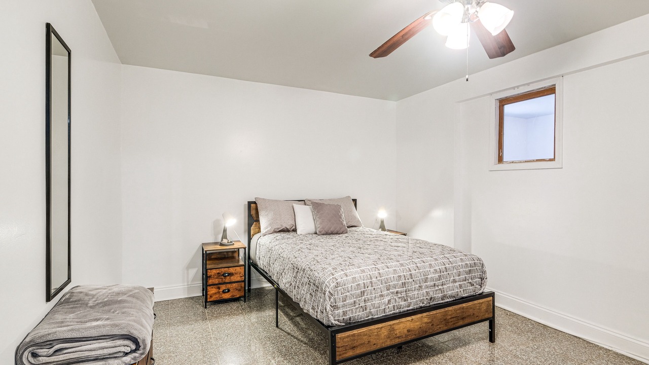 Photo of Others in Silver Spring