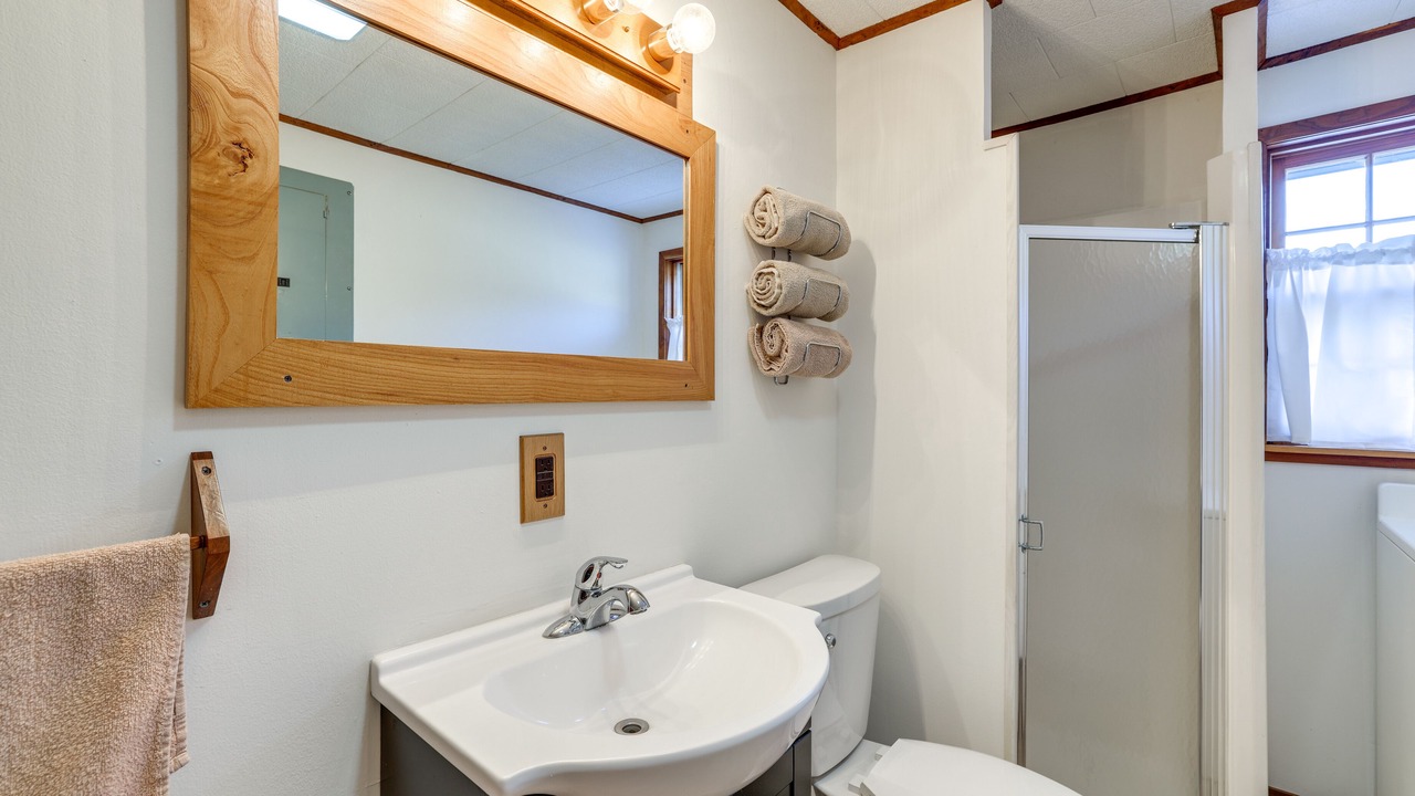 Photo of Bathroom in Pineville