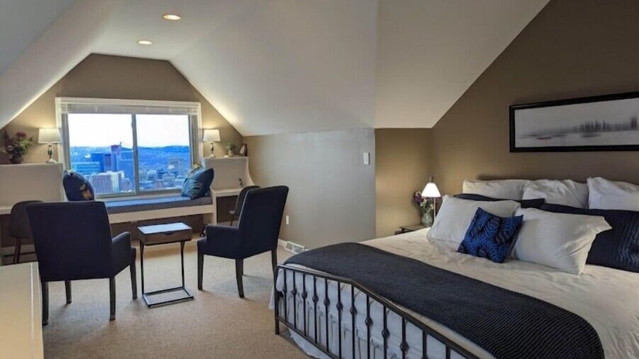 Photo of Bedroom in Mount Washington