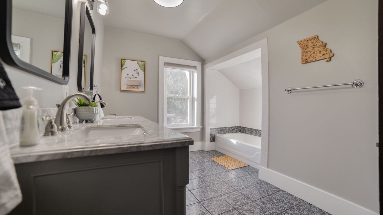 Photo of Bathroom in Cape Girardeau