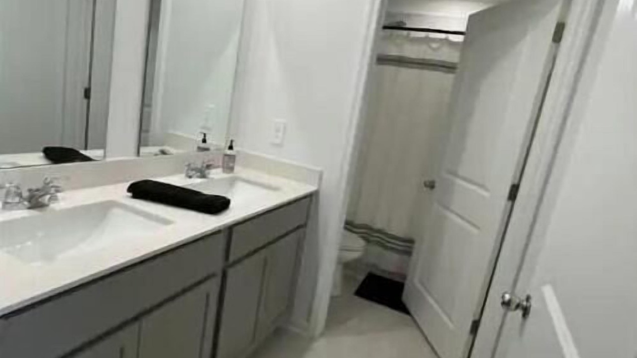Photo of Bathroom in Winter Haven