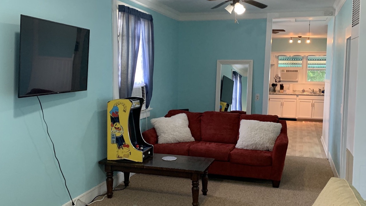 Photo of Bedroom in Willoughby Spit