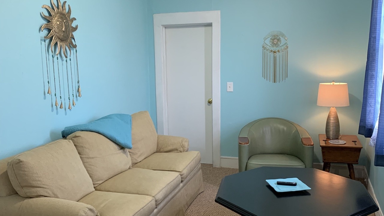 Photo of Bedroom in Willoughby Spit