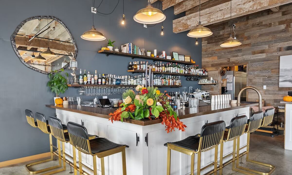 Photo of Others in Astoria