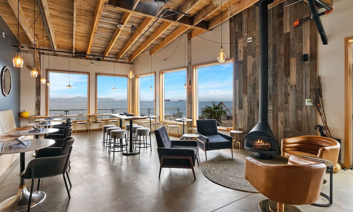 Photo of Others in Astoria