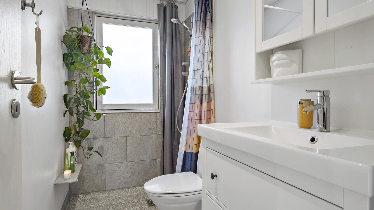 Photo of Bathroom in Helberskov Strand