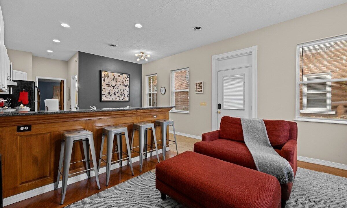Photo of Livingroom in Soulard