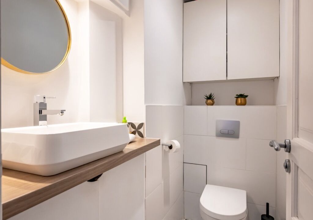 Photo of Bathroom in Parchamp–Albert Kahn