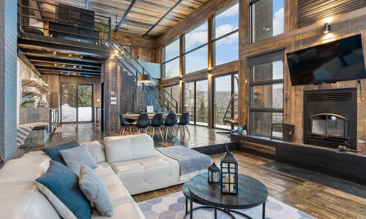 Photo of Livingroom in Saint Donat