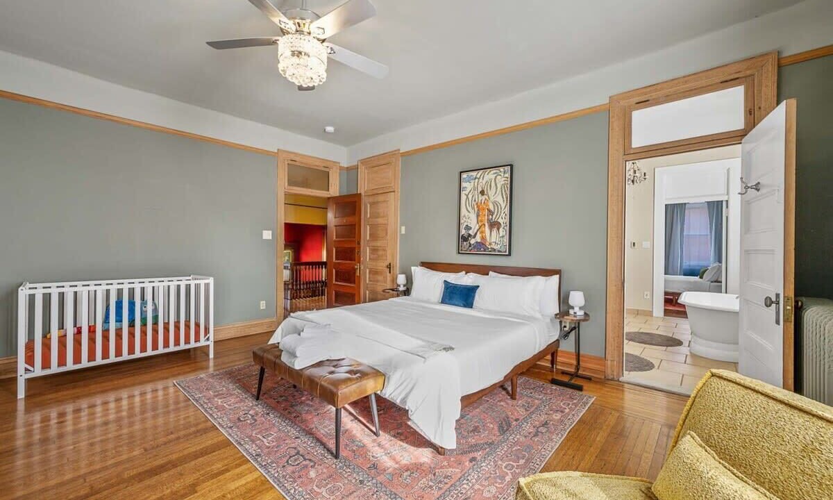 Photo of Others in Central West End