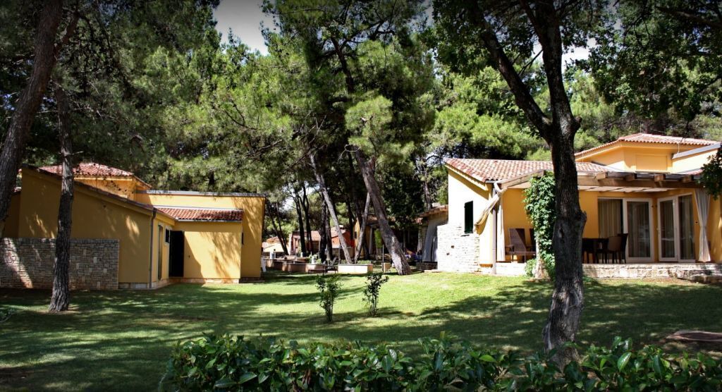Photo of Outdoor in Monterol
