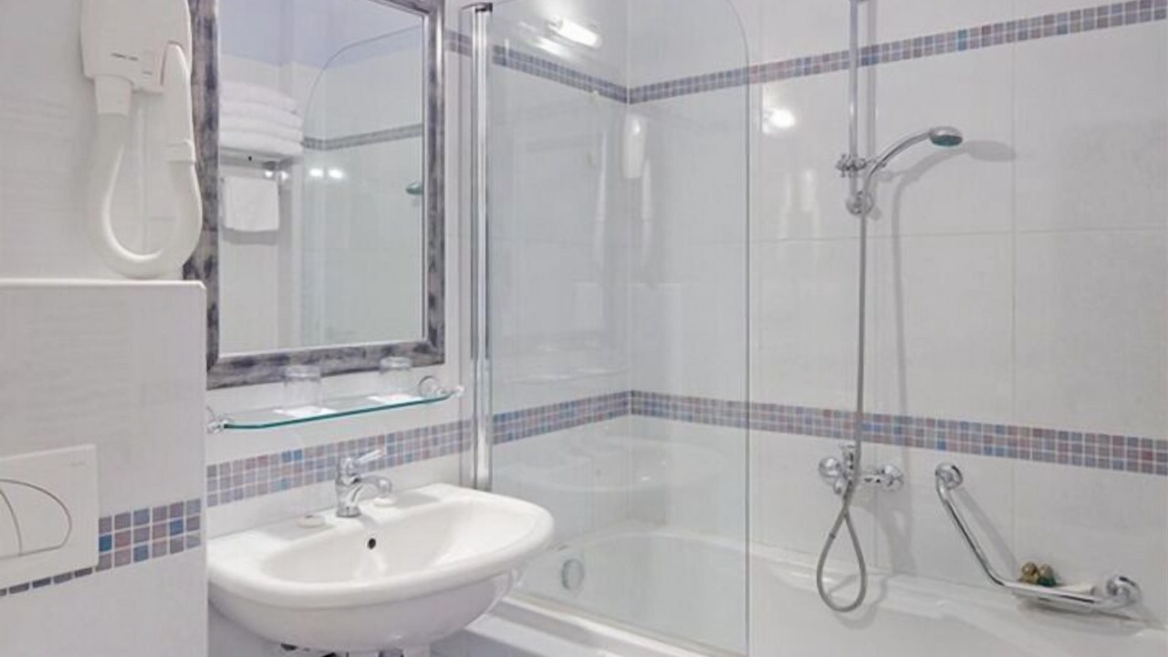 Photo of Bathroom in Monterol