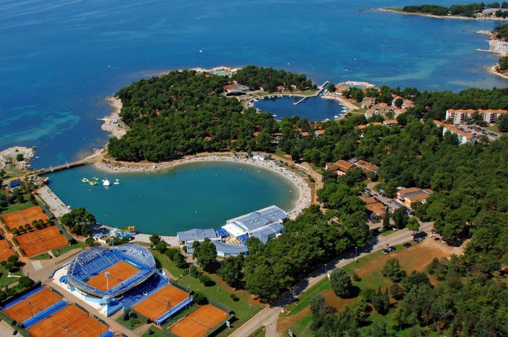 Photo of Outdoor in Monterol