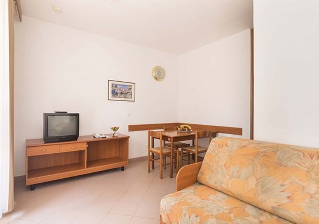 Photo of Livingroom in Katoro