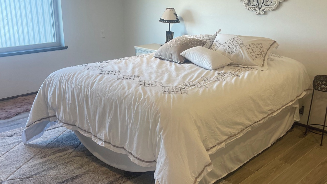 Photo of Bedroom in Merrill