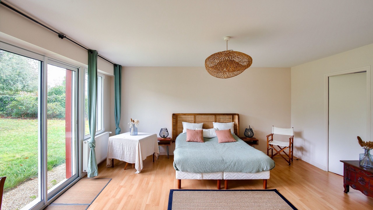 Photo of Bedroom in Saint-Briac-sur-Mer