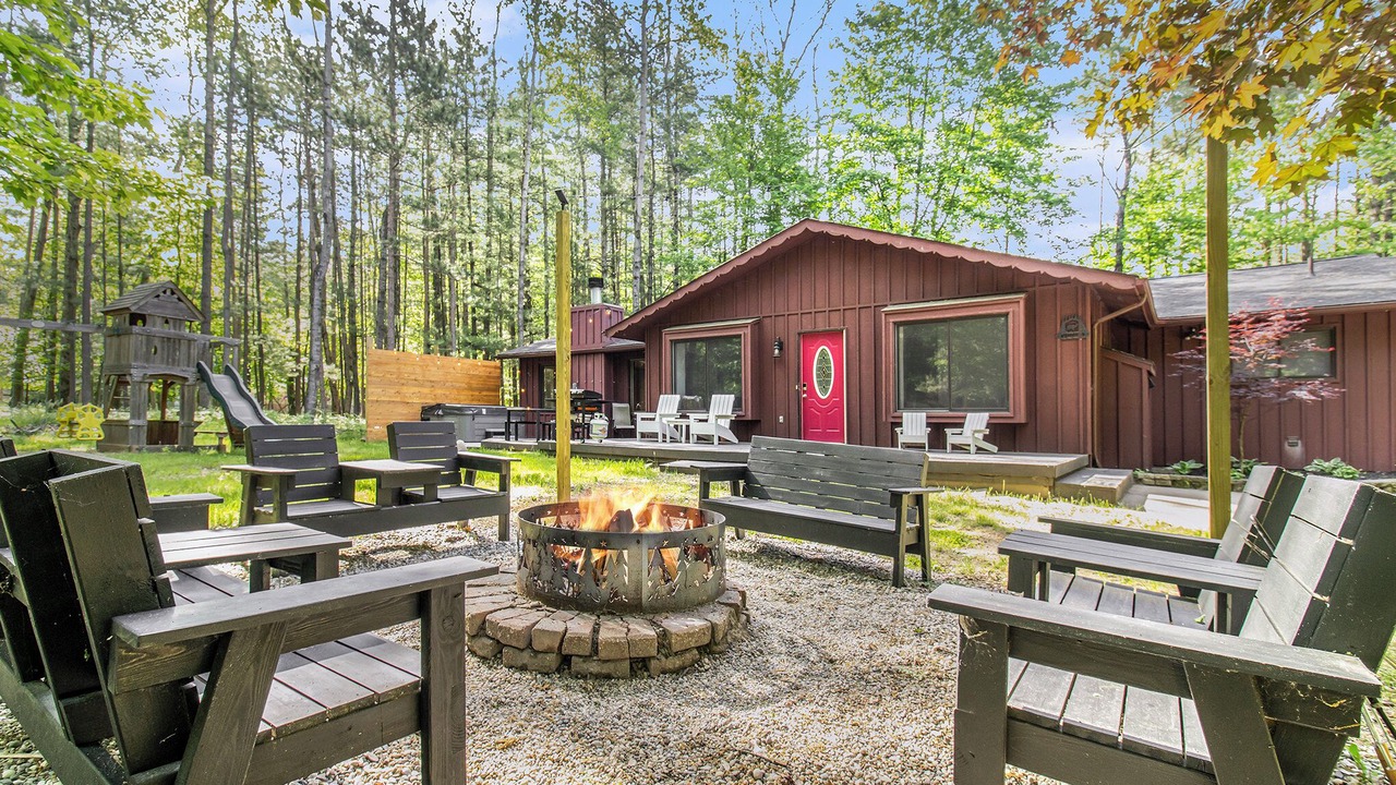 Photo of Outdoor in Canadian Lakes