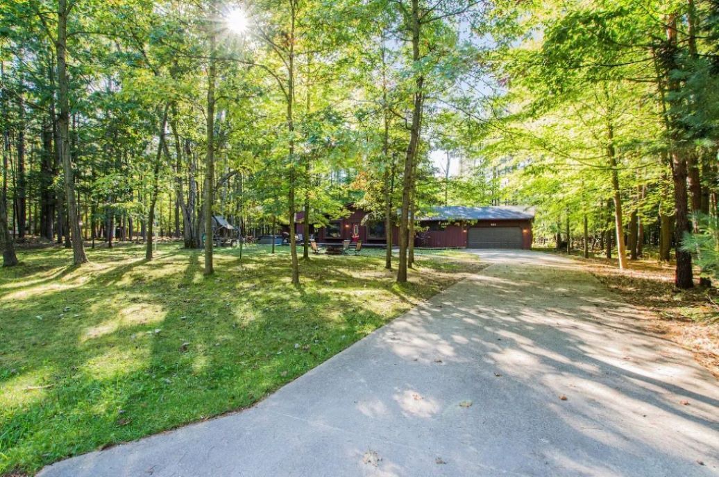 Photo of Outdoor in Canadian Lakes