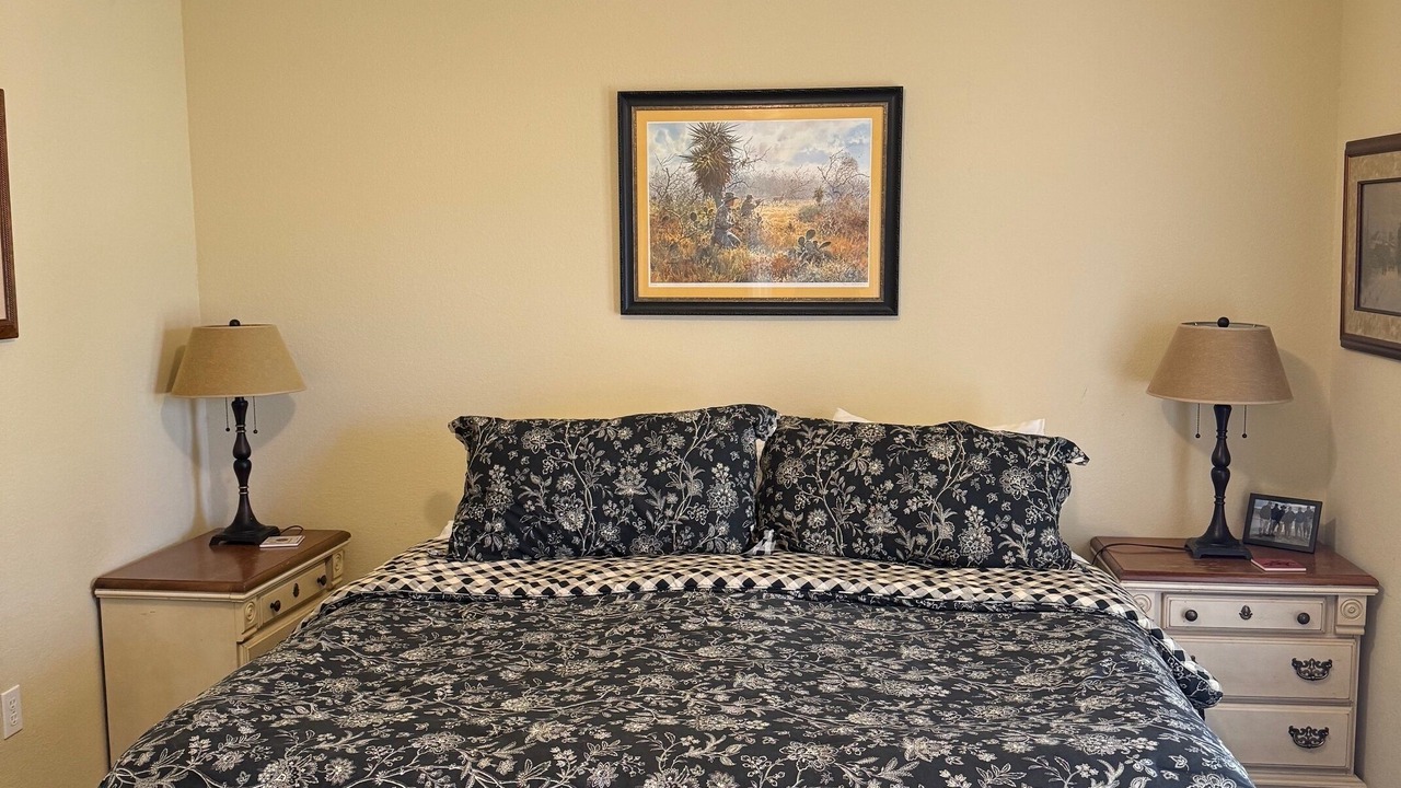 Photo of Bedroom in Mason