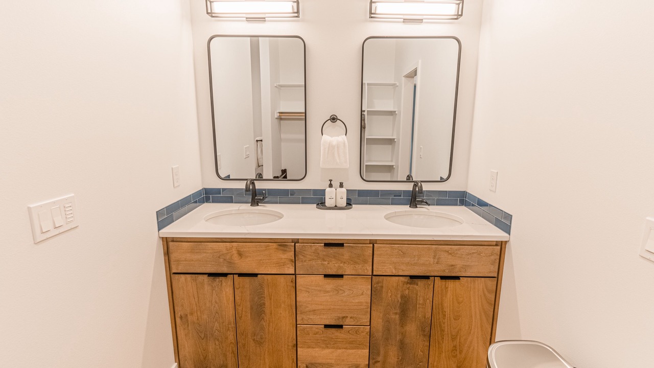 Photo of Others in Pacific City