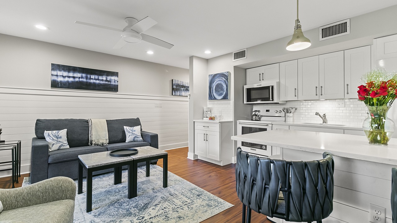 Photo of Livingroom in West Beach Village