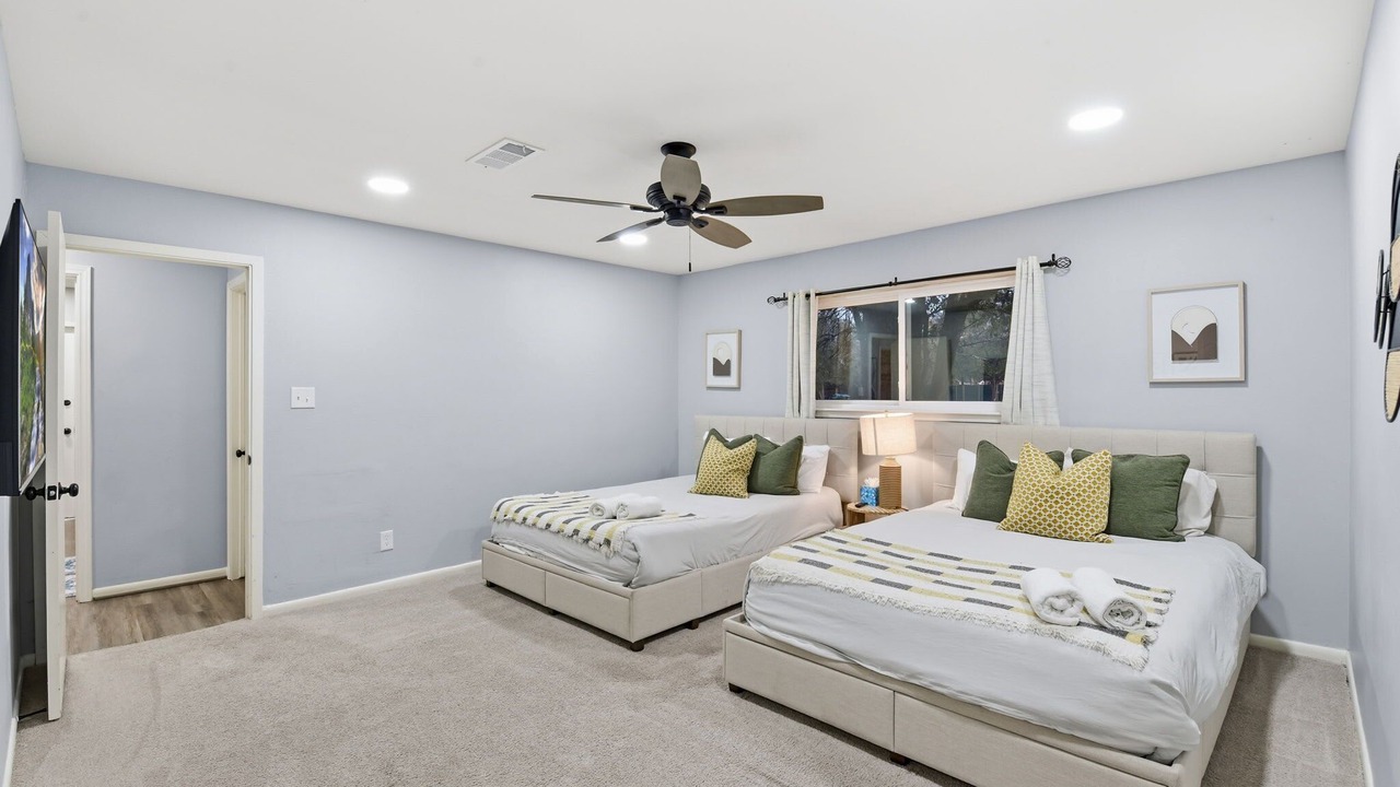 Photo of Bedroom in Friendswood