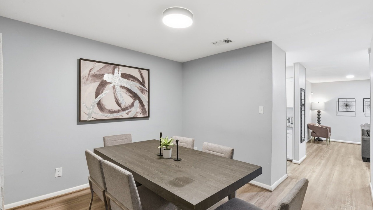 Photo of Bedroom in Friendswood