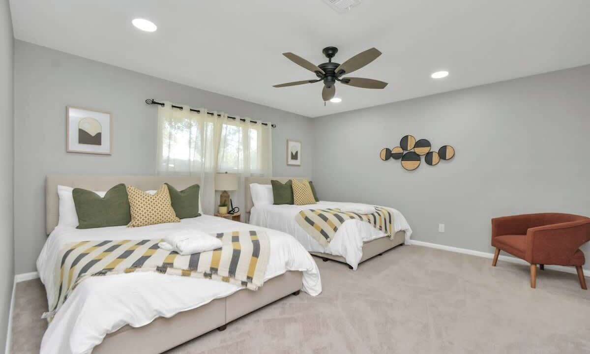 Photo of Bedroom in Friendswood