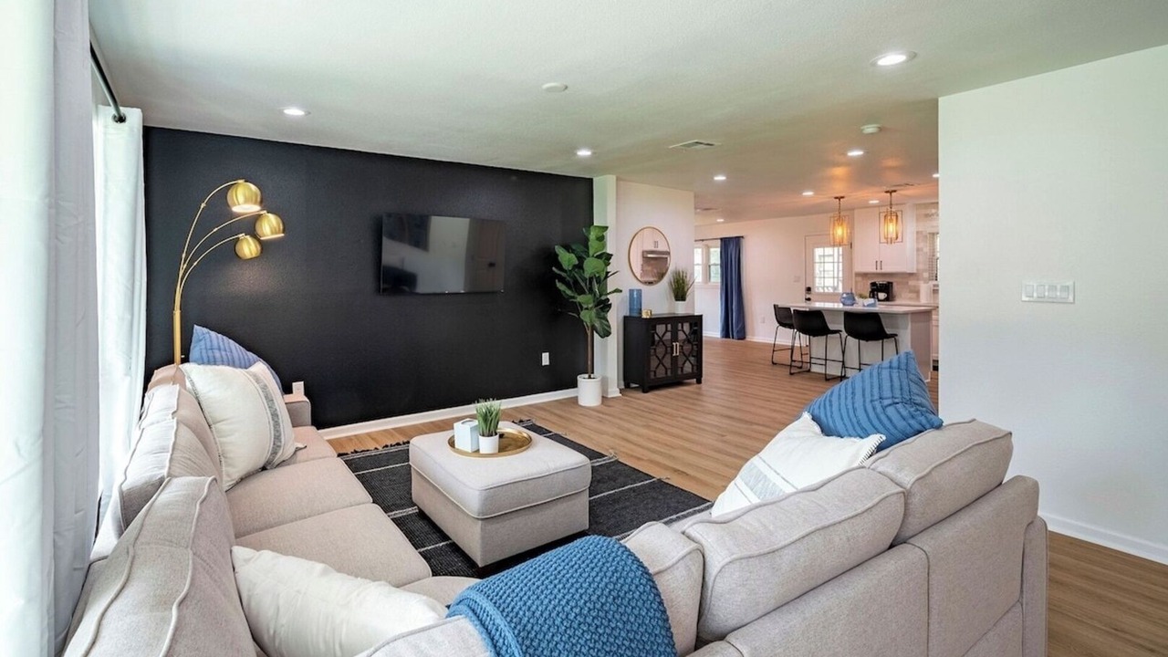 Photo of Bedroom in Spring Branch West