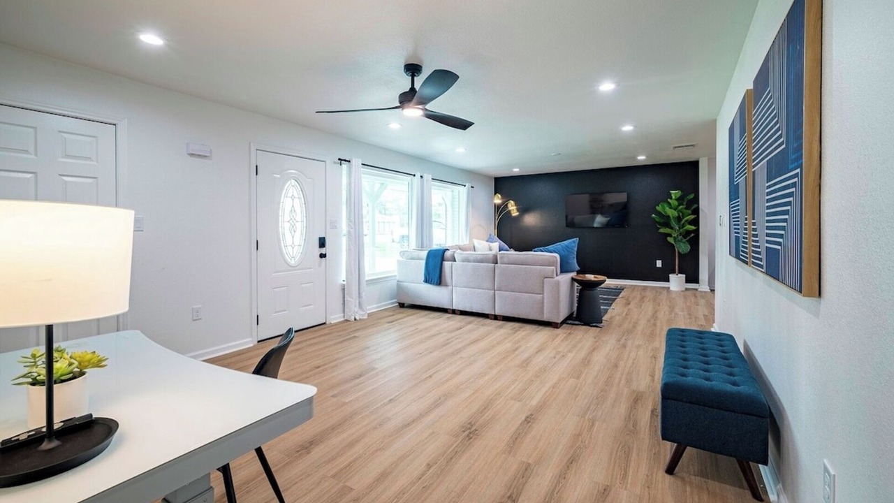 Photo of Bedroom in Spring Branch West
