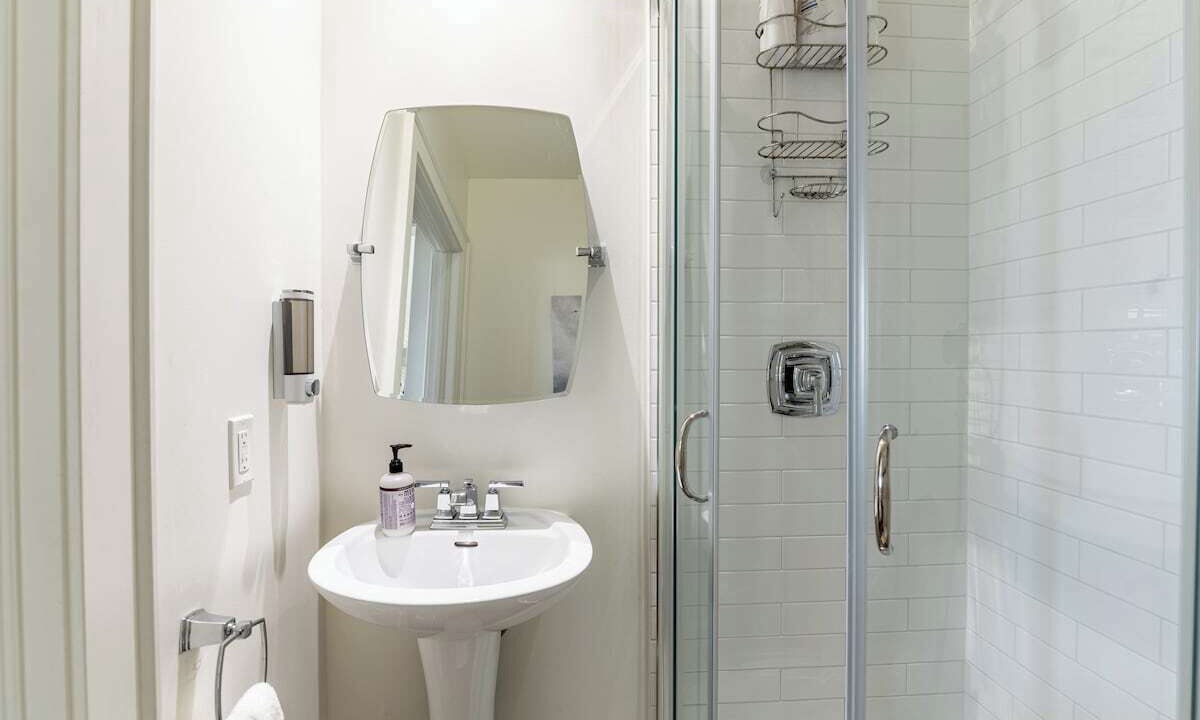 Photo of Bathroom in Big Bay Point