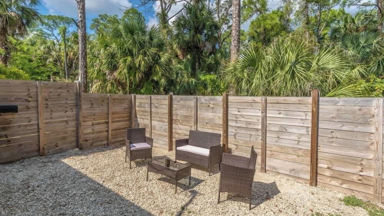 Photo of Patio Balcony in Rural Estates