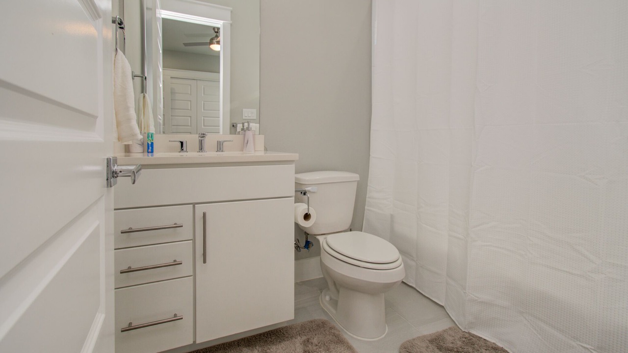 Photo of Bathroom in Astrodome
