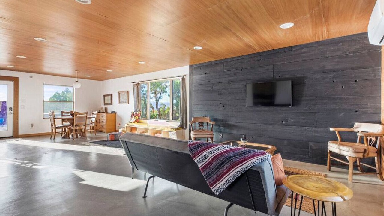 Photo of Livingroom in Yucca Valley