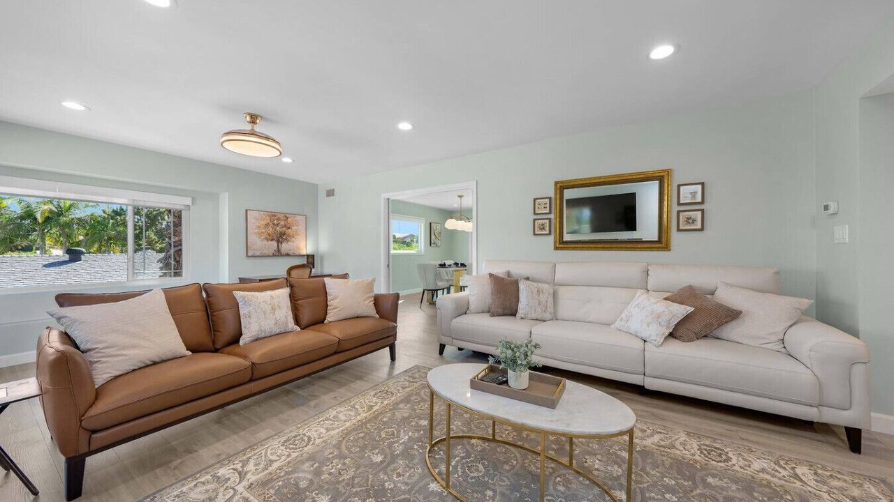 Photo of Livingroom in La Mesa