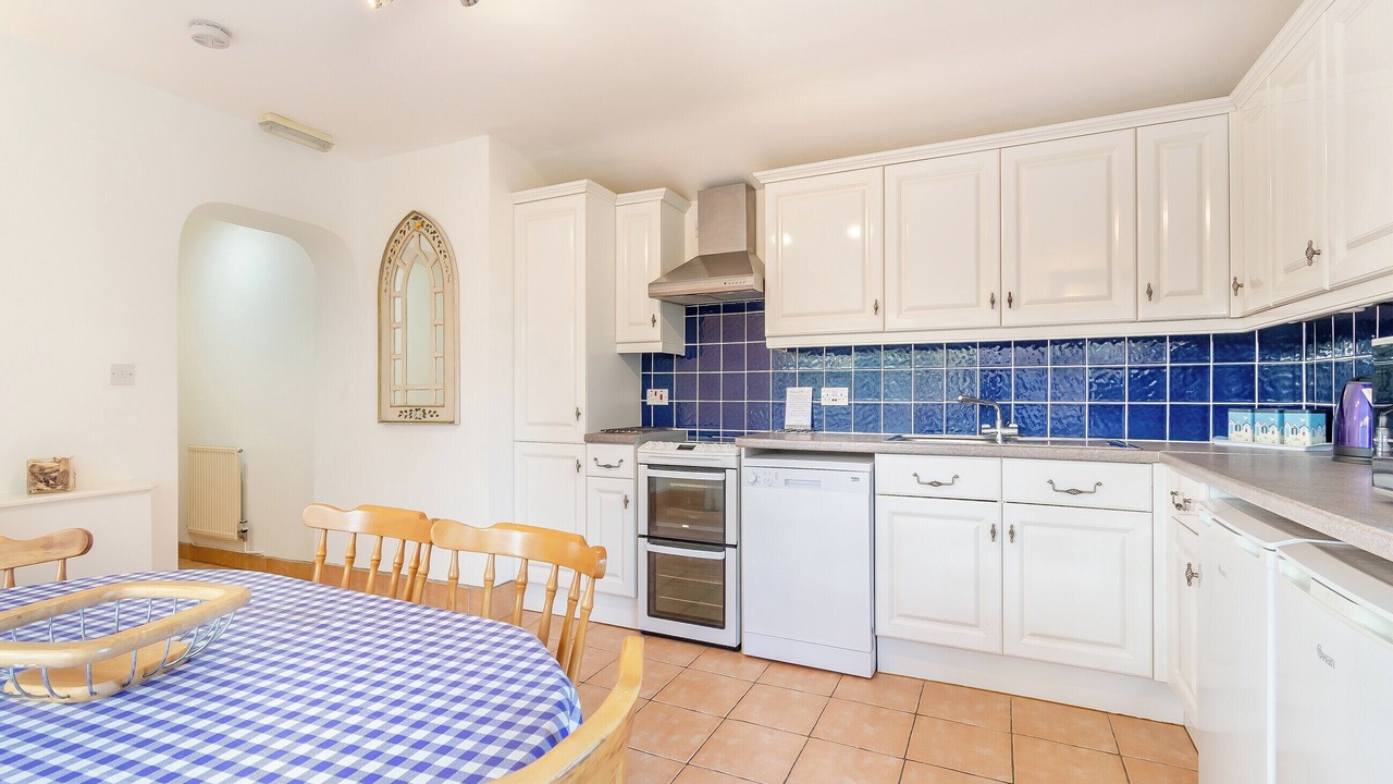 Photo of Others in Tremain