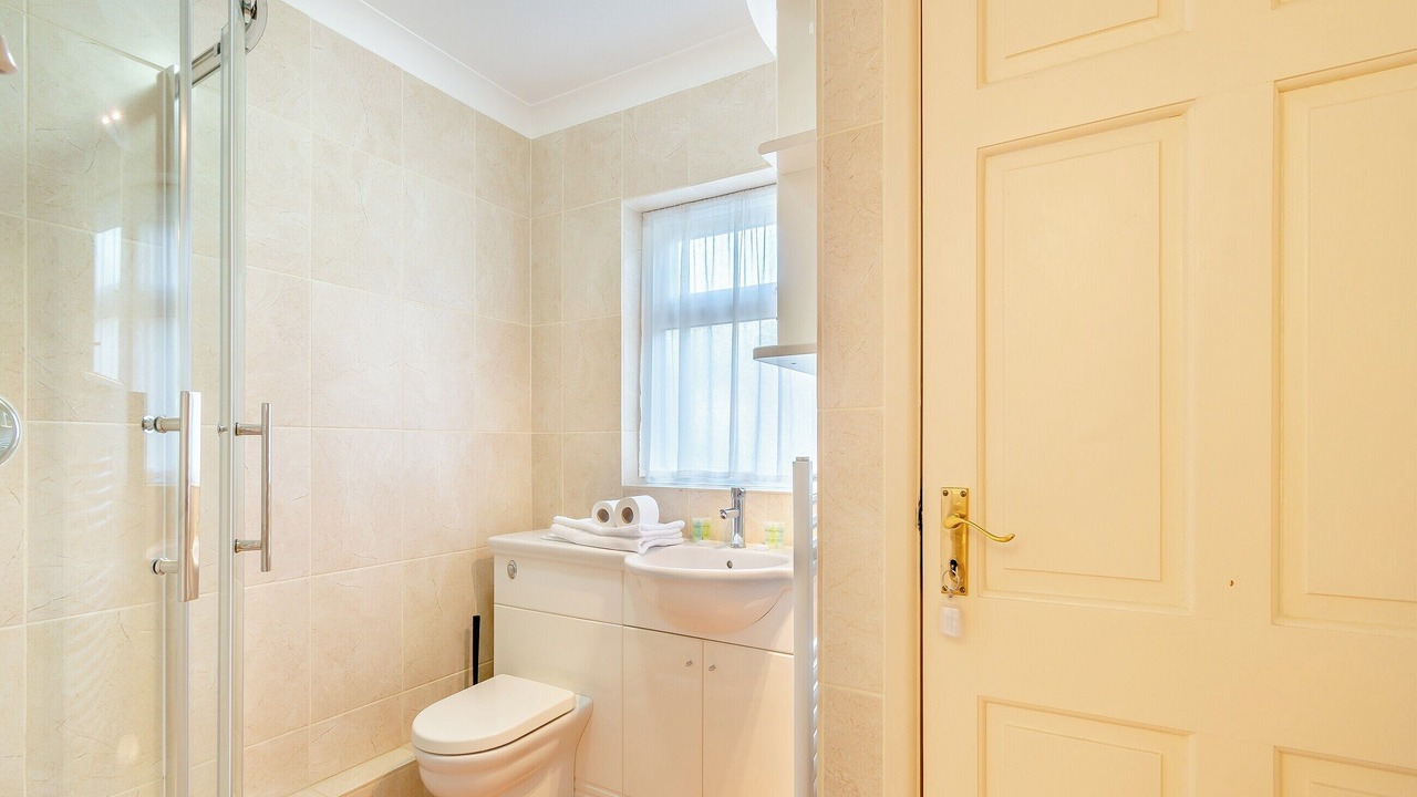 Photo of Bathroom in Tremain