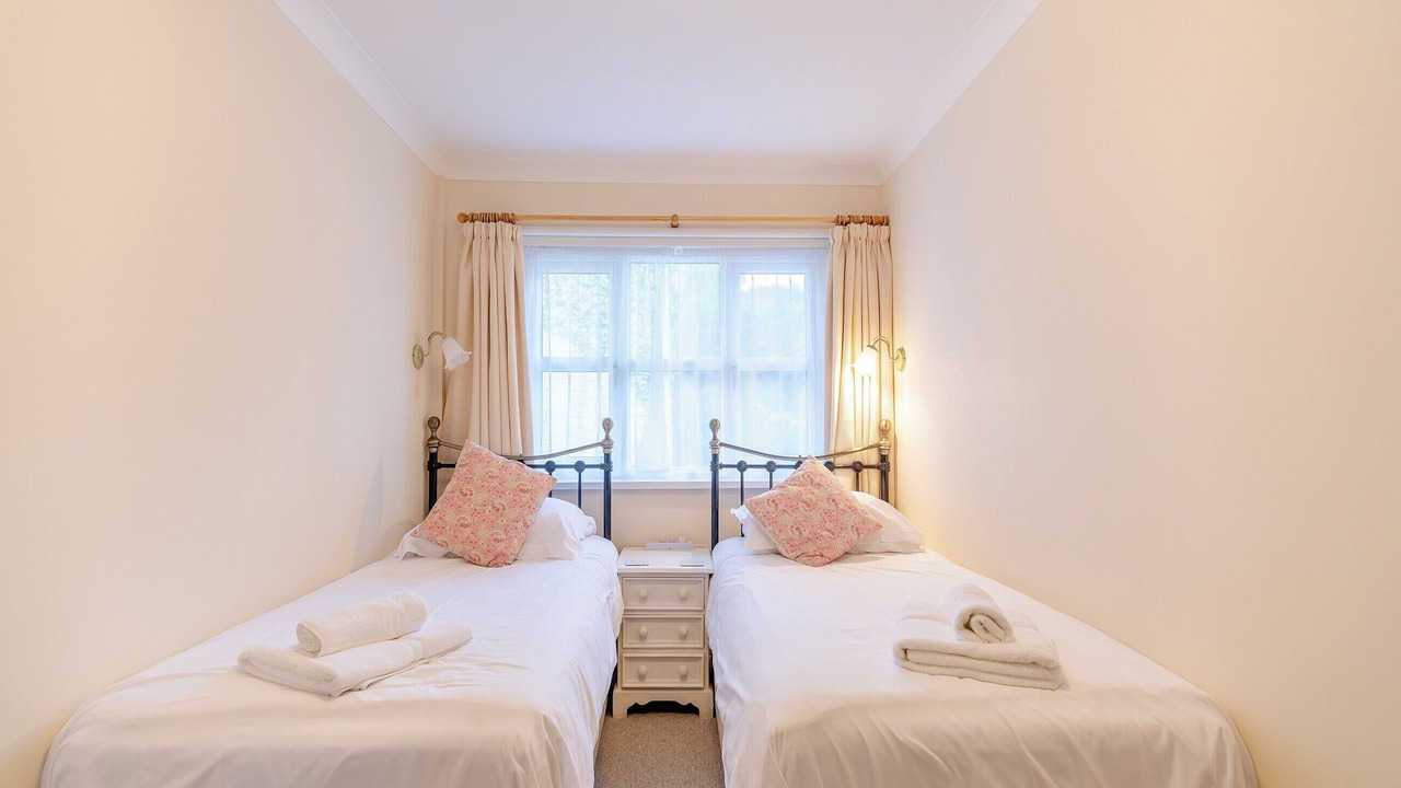 Photo of Others in Tremain