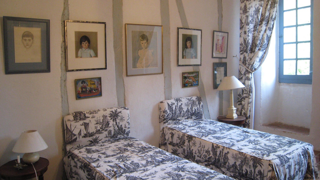 Photo of Bedroom in Labarthe-Bleys