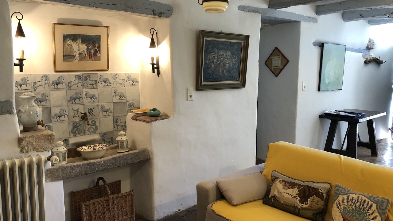 Photo of Livingroom in Labarthe-Bleys