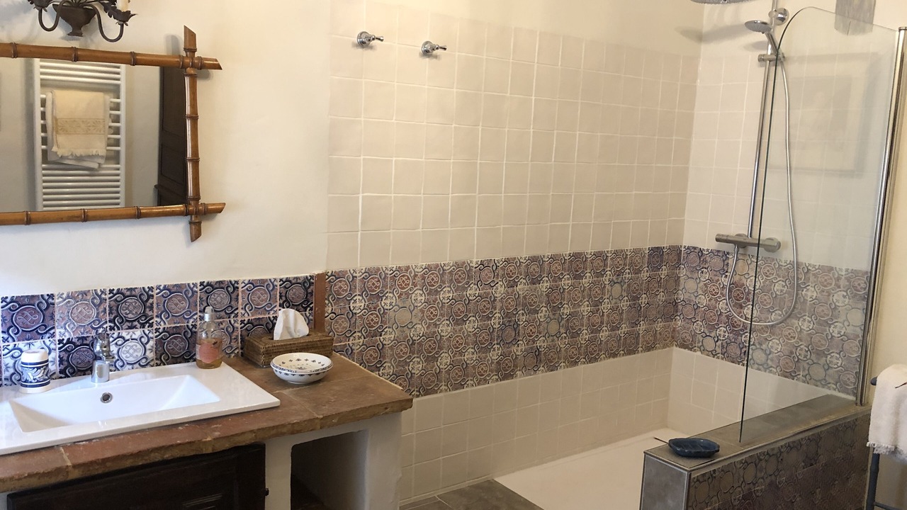 Photo of Bathroom in Labarthe-Bleys