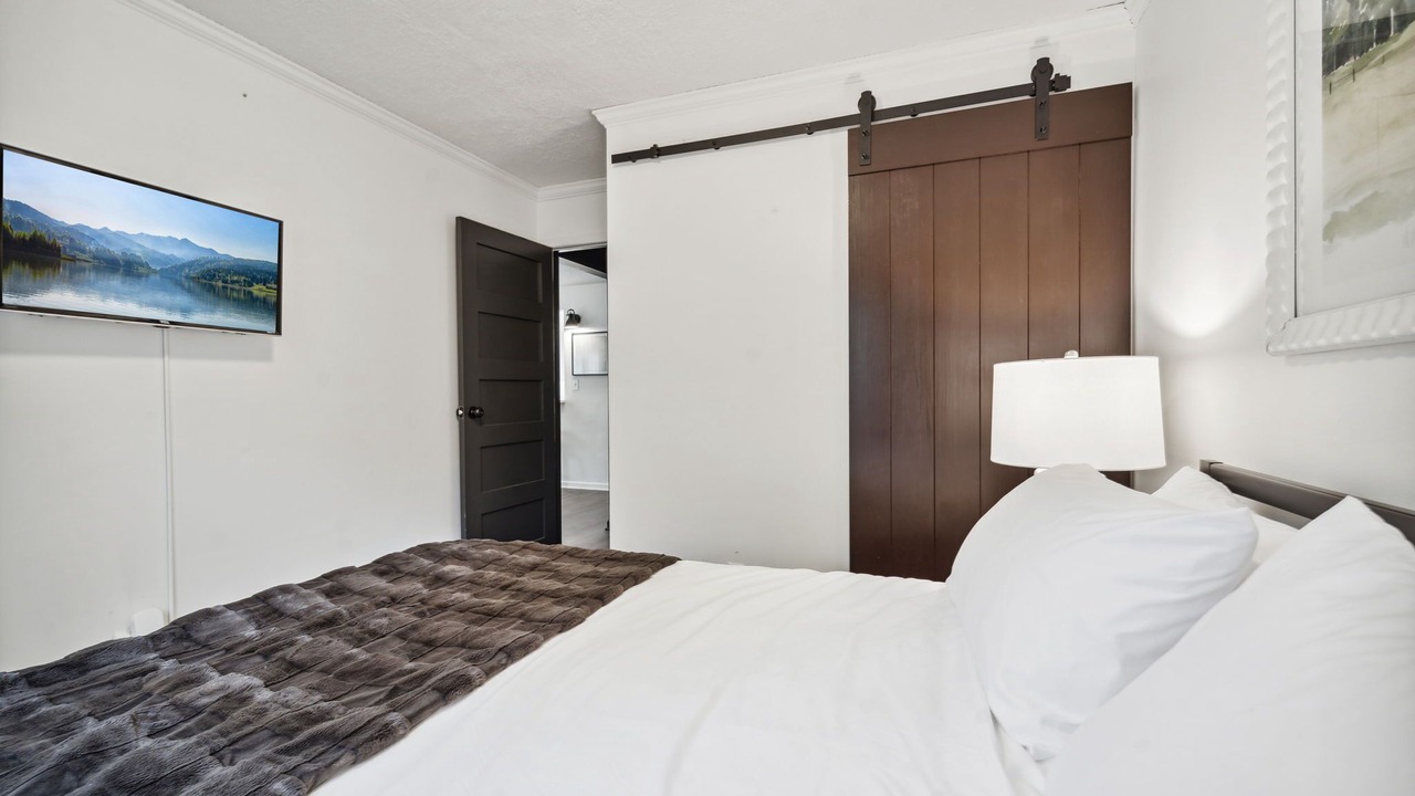 Photo of Bedroom in Tonka Bay