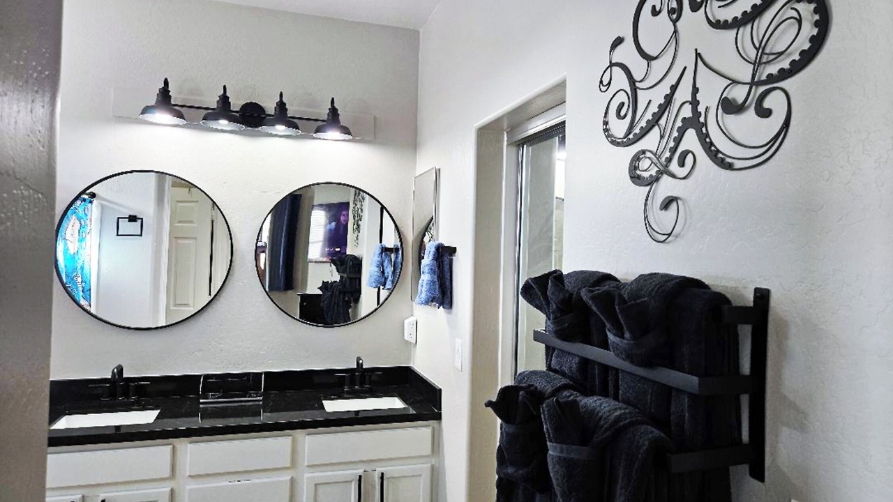 Photo of Bathroom in Centerra