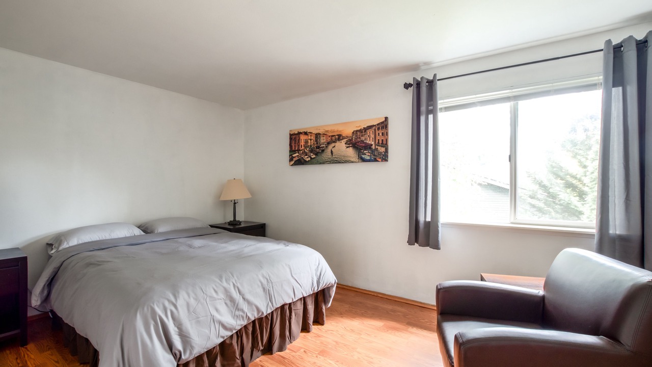 Photo of Bedroom in South Juanita