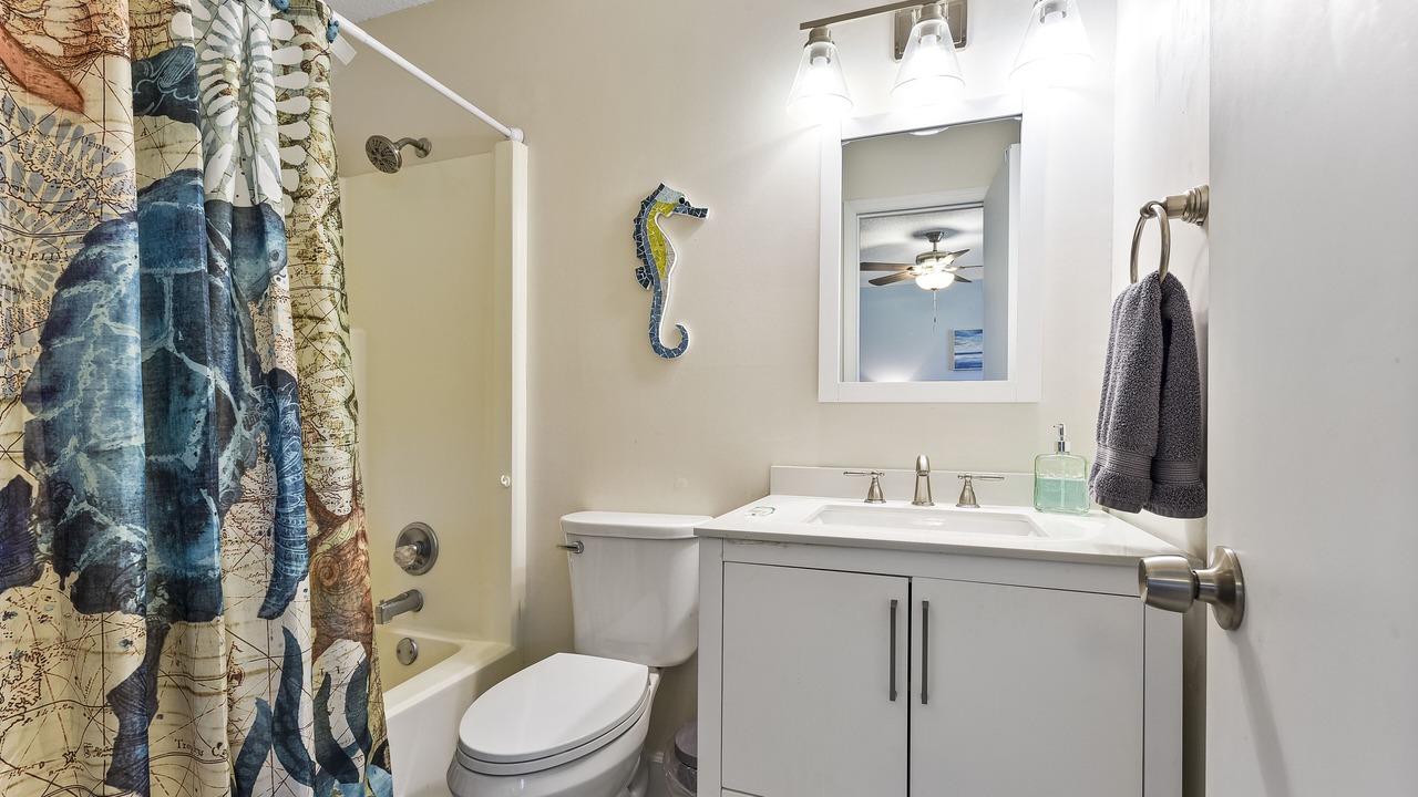 Photo of Bathroom in Fernandina Beach