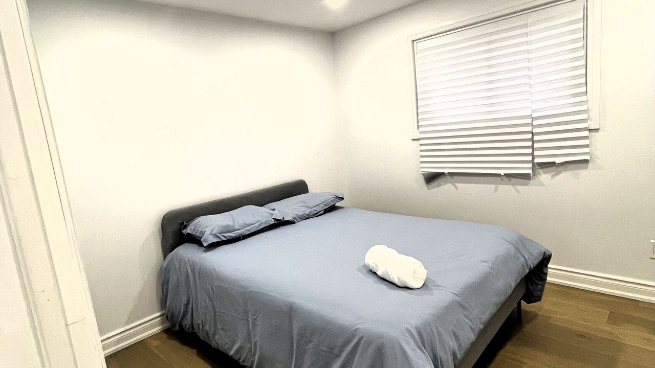 Photo of Bedroom in Oshawa