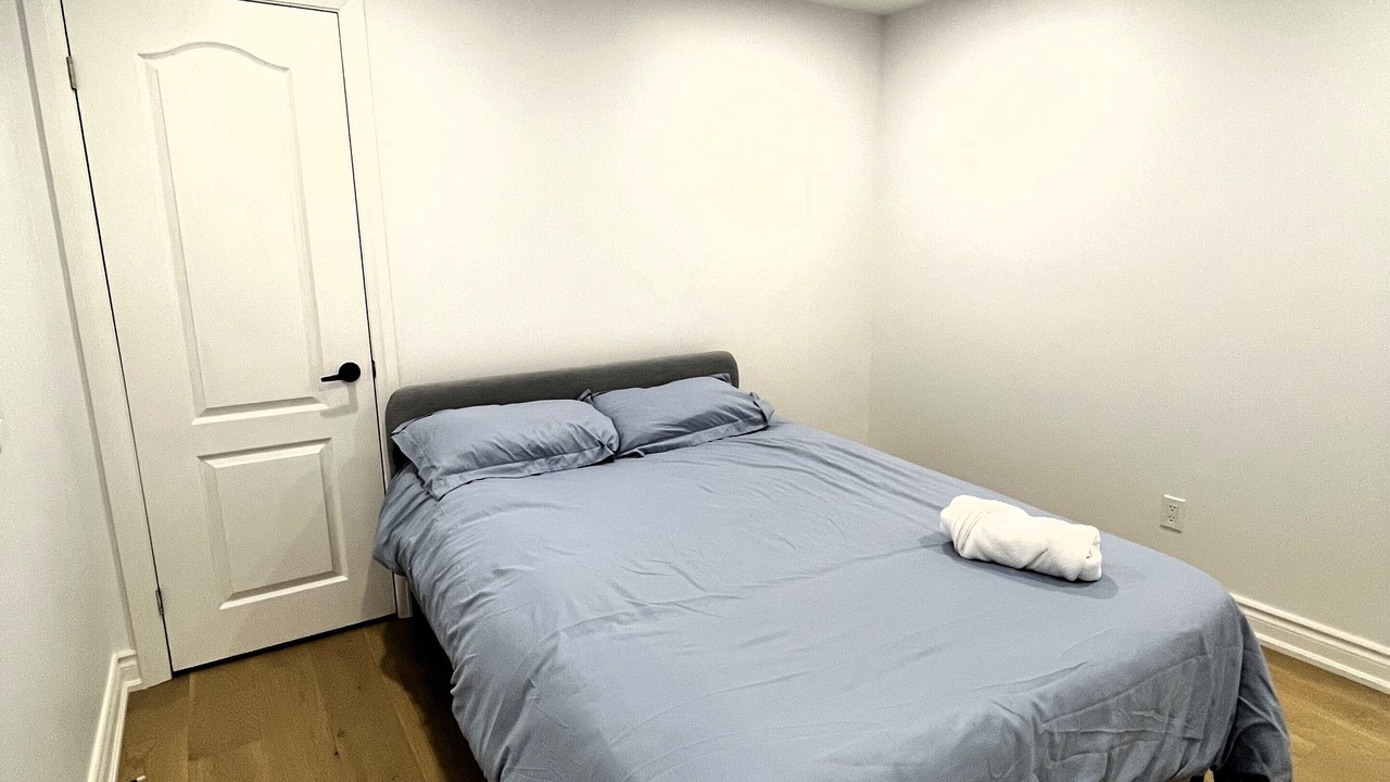 Photo of Bedroom in Oshawa