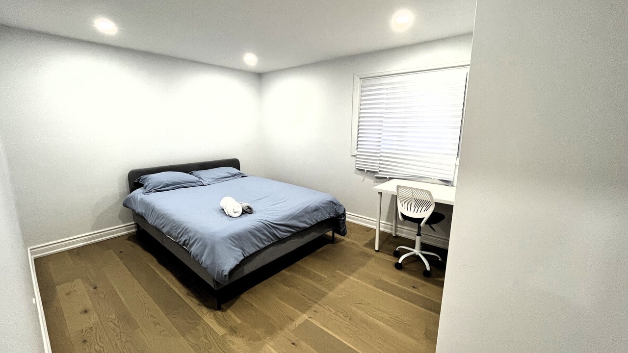 Photo of Bedroom in Oshawa