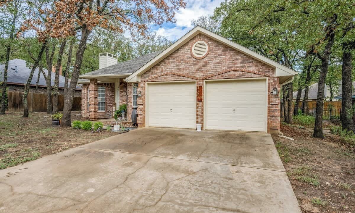 Photo of Outdoor in Denton