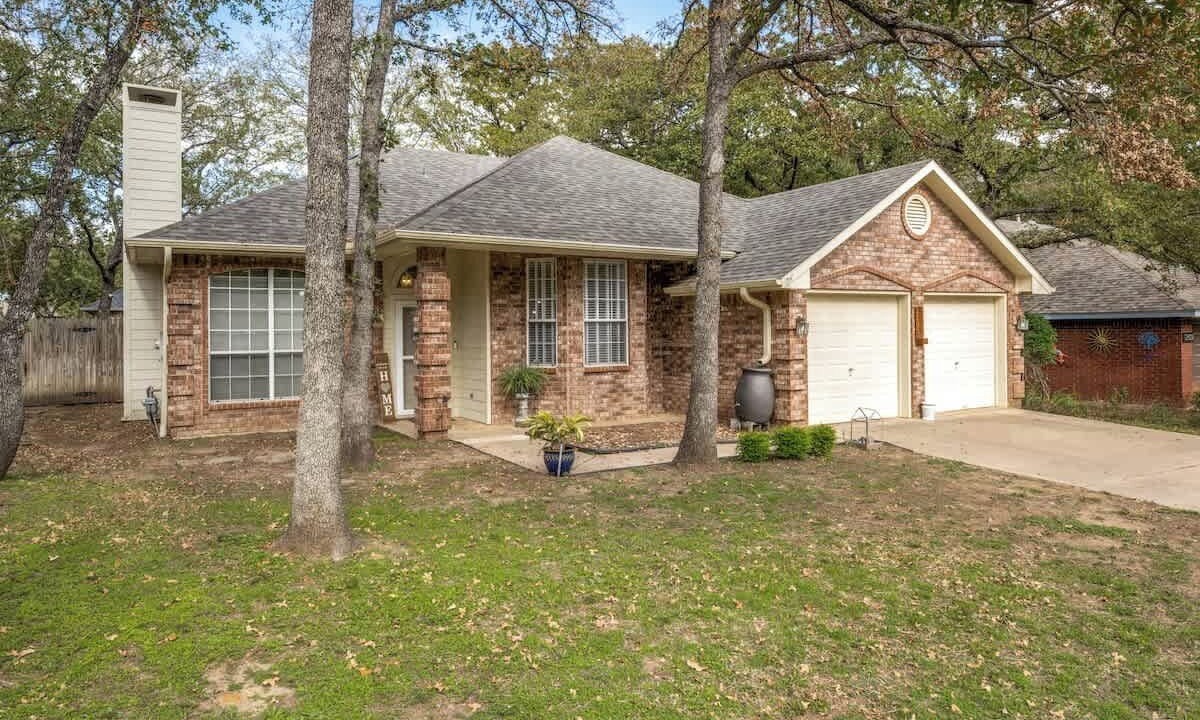 Photo of Outdoor in Denton